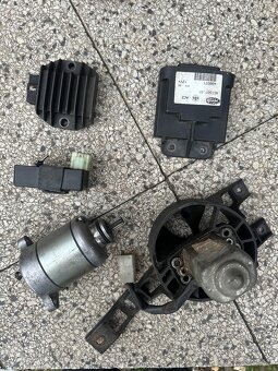 Gilera DNA 125 - díly - 4