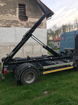 Prodam VOLVO FL 240 R,v 2007 nosic kontejneru - 4