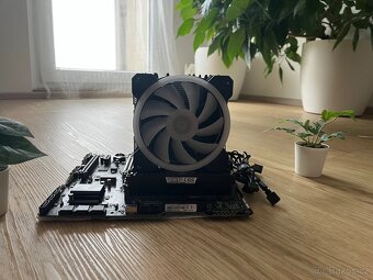 Výkonný PC HW CPU, RAM, základní deska + chladič - 4
