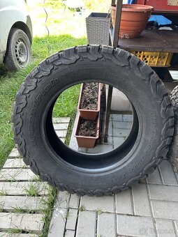 BFGoodrich All Terrain T/A KO2 265/60 R18 - 4