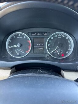 Škoda Roomster 1.4 16V 59kw Klima Model 2008 - 4