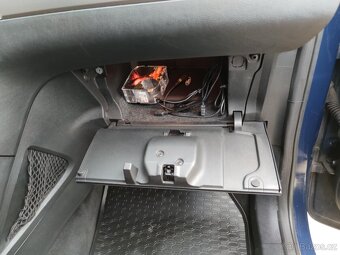 FORD GALAXY 2009 - 4