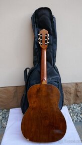 AKUSTICKÁ KYTARA - 4