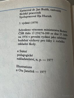 Stare ucebnice hudebni vychova a slabikar - 4