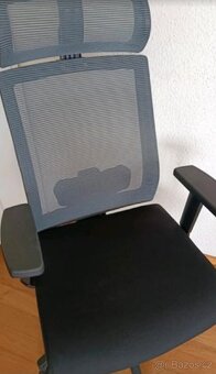 Nové ergonomické kancelářské křeslo s nosností 120kg - 4