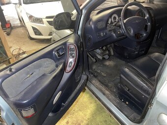 Chrysler Town & Country 3.8 4WD Limited - 4