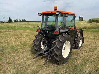 Malotraktor Kubota GL321 Grandel s celním nakladačem 450KG - 4