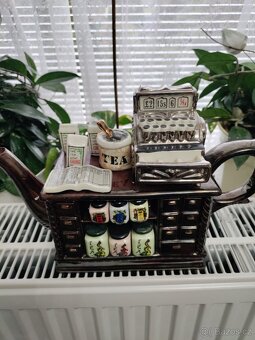 Konvice desing Paul Cardew - 4