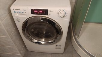 Pračka se susičkou  8kg - 4