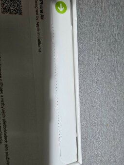 Apple iPhone Air 256 GB – nový, originálně zabalený (GOLD) - 4