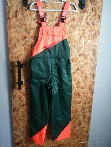 Protipořezový oblek PROFESSIONAL
- 4