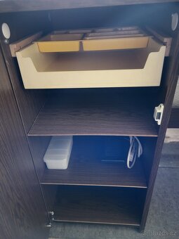 funkční elektrický šicí stroj VERITAS - 4