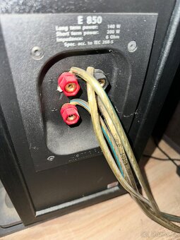 Sloupove reproduktory Jamo E850 - 4