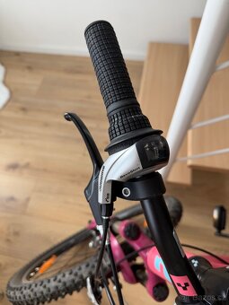 Dětské kolo Cube 24 - 4