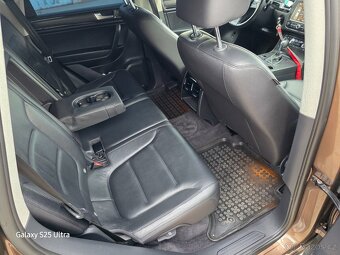 Volkswagen Tuareg 3.0 - 4