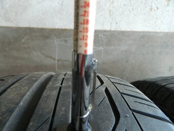 225/55 r17 97w 2ks letní 6mm - 4
