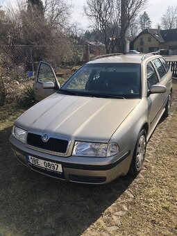 Škoda Octavia - 4