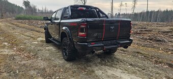 DODGE RAM 5.7 HEMI 4x4 LAMAIE FULL OPCJA ROLLBAR - 4