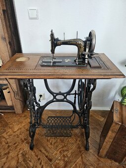 Prodam Retro šicí stroj . 900,- viz foto - 4