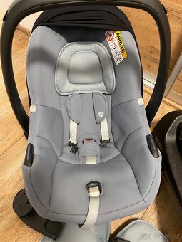Maxicosi+isofix zakladna - 4