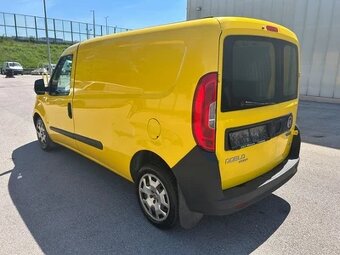 Fiat Doblo Cargo cng Maxi - 4