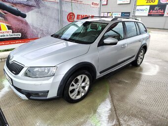 Škoda Octavia scout - 4