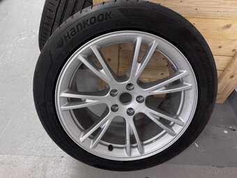 Sada disků a letního pneu Tesla Y 19” - 4
