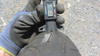 Metzeler 120/70/17, DOT3517 - 4