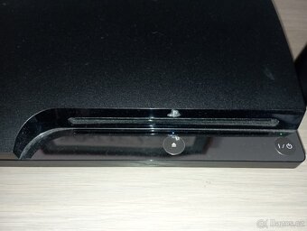 Prodám PlayStation 3 ve výborném stavu, + 8 her. - 4