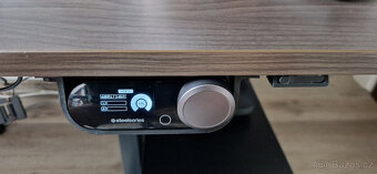 Prodám sluchátka SteelSeries Arctis Nova Pro Wireless - 4