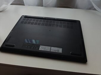 Asus Vivobook S 14 OLED - 4