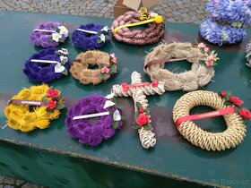 Věneček z bodláků - 4