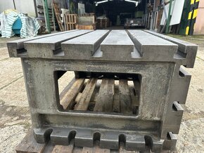 Kostka upínací  Vb 8 s T-drážkami - 4