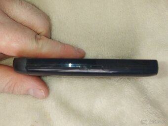 nefunkční mobilní telefony - 4