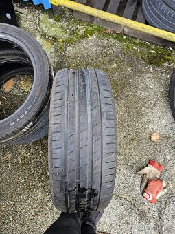 245/45/19 letní NEXEN - 4