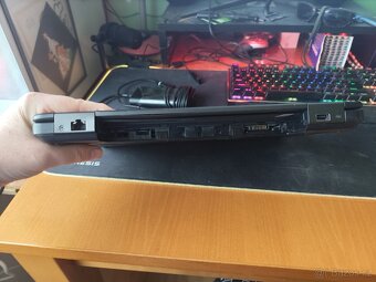 Dell Latitude E5440 - 4