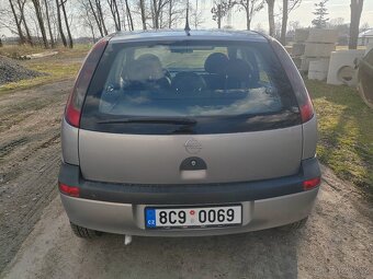 Opel corsa - 4