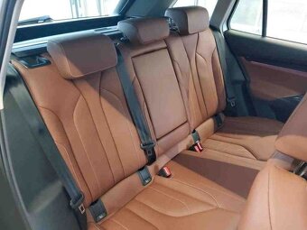 Škoda Enyaq 60 Suite 132kw/LED/kamera/tepelko/keyless GO - 4