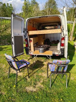 prodám Renault master 2010 , 2.5 tdci,osobní nákladní obytný - 4