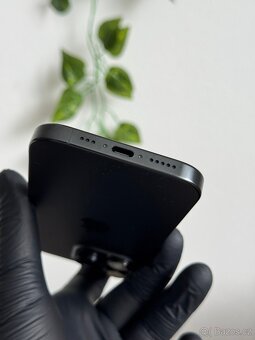 iPhone 16 Pro 128GB eSIM černý - 4