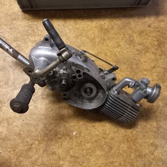 Jawa 50 - motor - 4