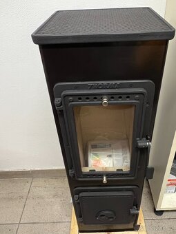 Kamna Thorma Bozen 5 kW včetně kouřovodu, nová nepoužitá - 4