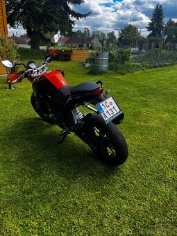 KTM Duke 125 - 4