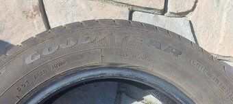 Letní 185/65/15 Goodyear - 4