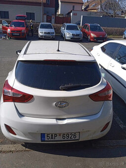 Prodej os. automobilu Hyundai i30 diesel 1.6i CRDi Trikolor - 4