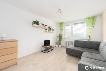 Prodej bytu 2+1 s lodžií Zlín - Bartošova čtvrť - 4