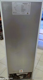 KOMBINOVANÁ LEDNIČKA ETA 254090000E CELKEM 170 l - 4