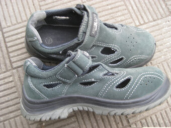 Pracovní boty 39 - 4