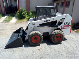 Bobcat S220, rok 2010 - 4