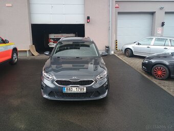 Kia ceed 1.6.tdi - 4